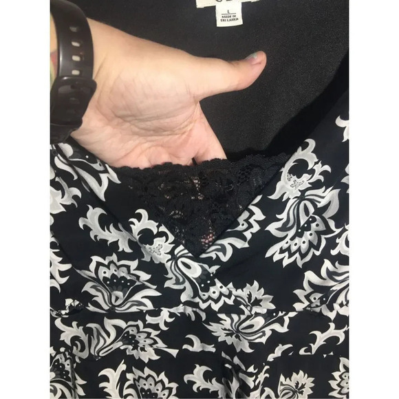 Womens Cato Blouse V Neck Modesty Panel Fake Wrap Top Paisley floral - Picture 2 of 7